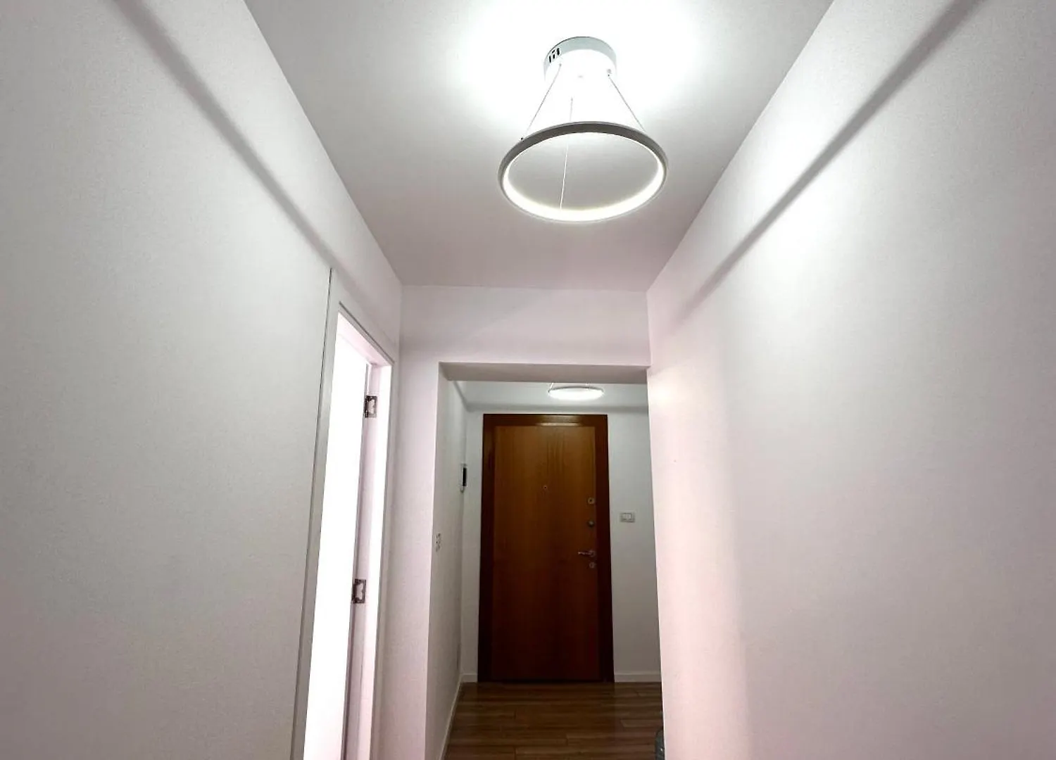 Tirana Apartment Center Jon Albania