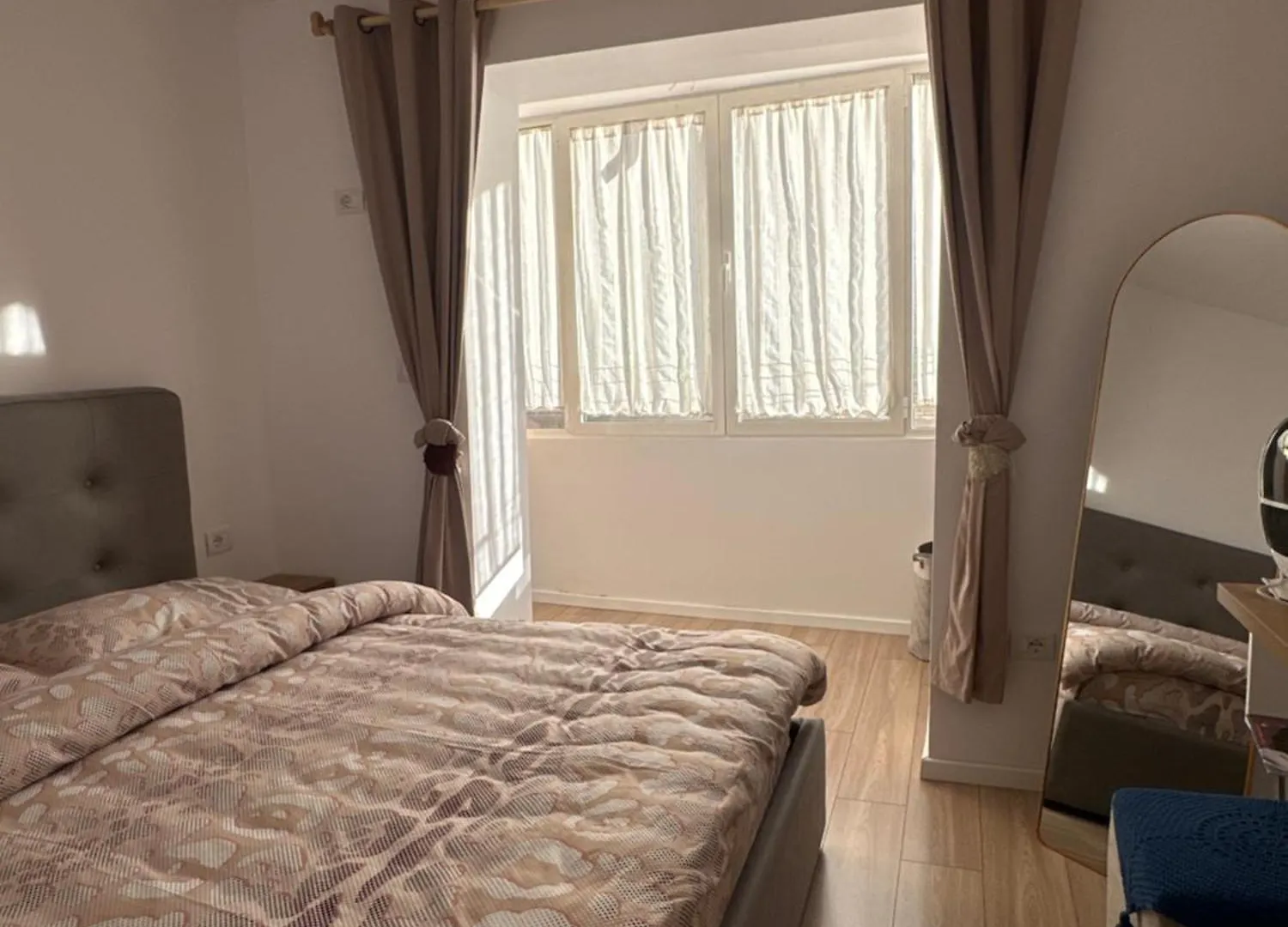 Tirana Apartment Center Jon